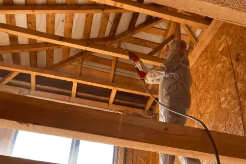 Ignifugare autorizată IGSU a structurilor din lemn